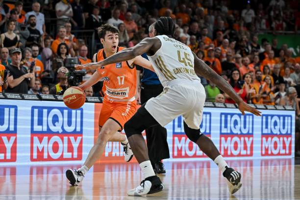 他的出色撲 他的出色撲